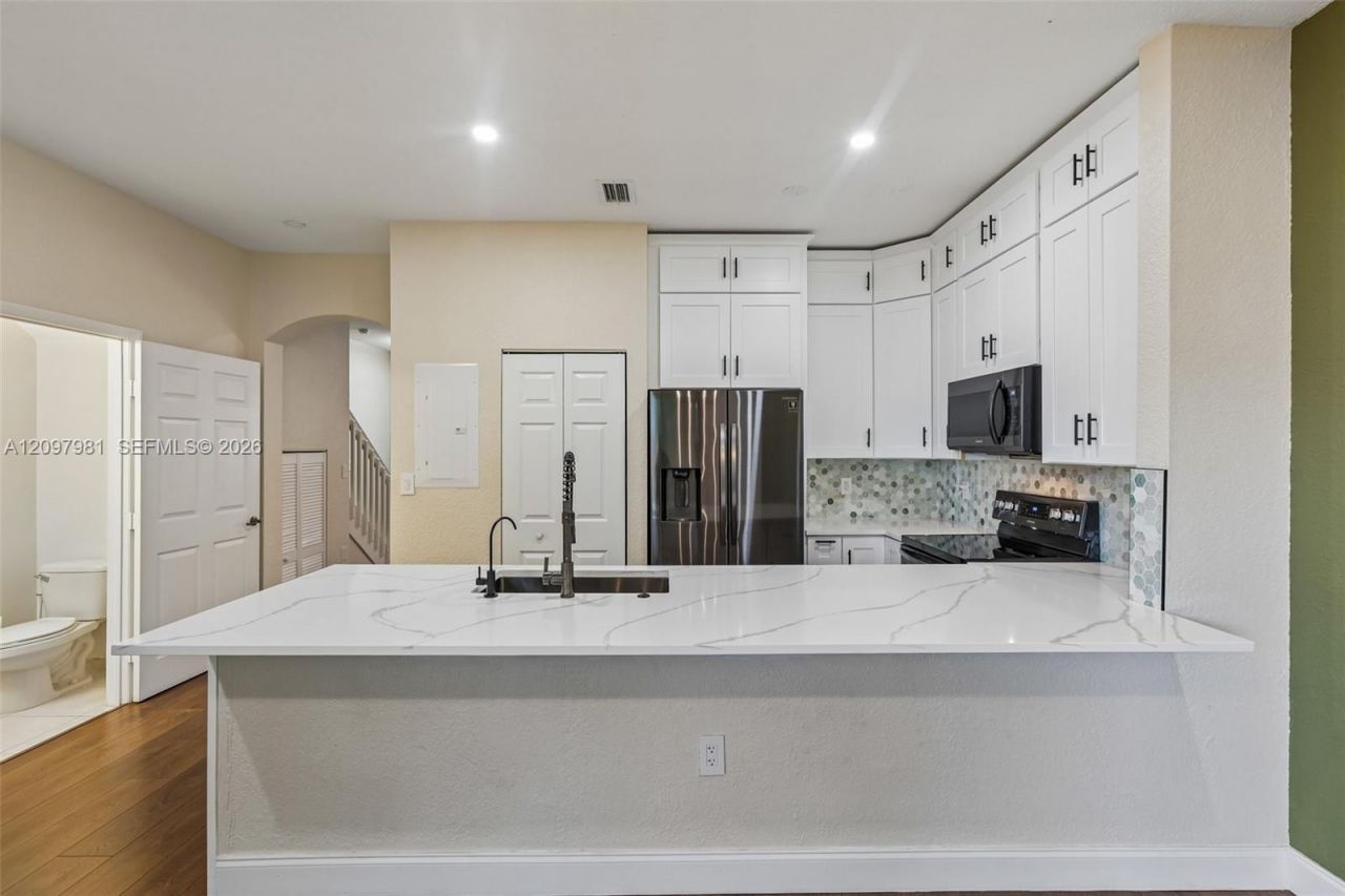 8944 SW 19th St , Unit 907, Miramar, FL 33025 Photo
