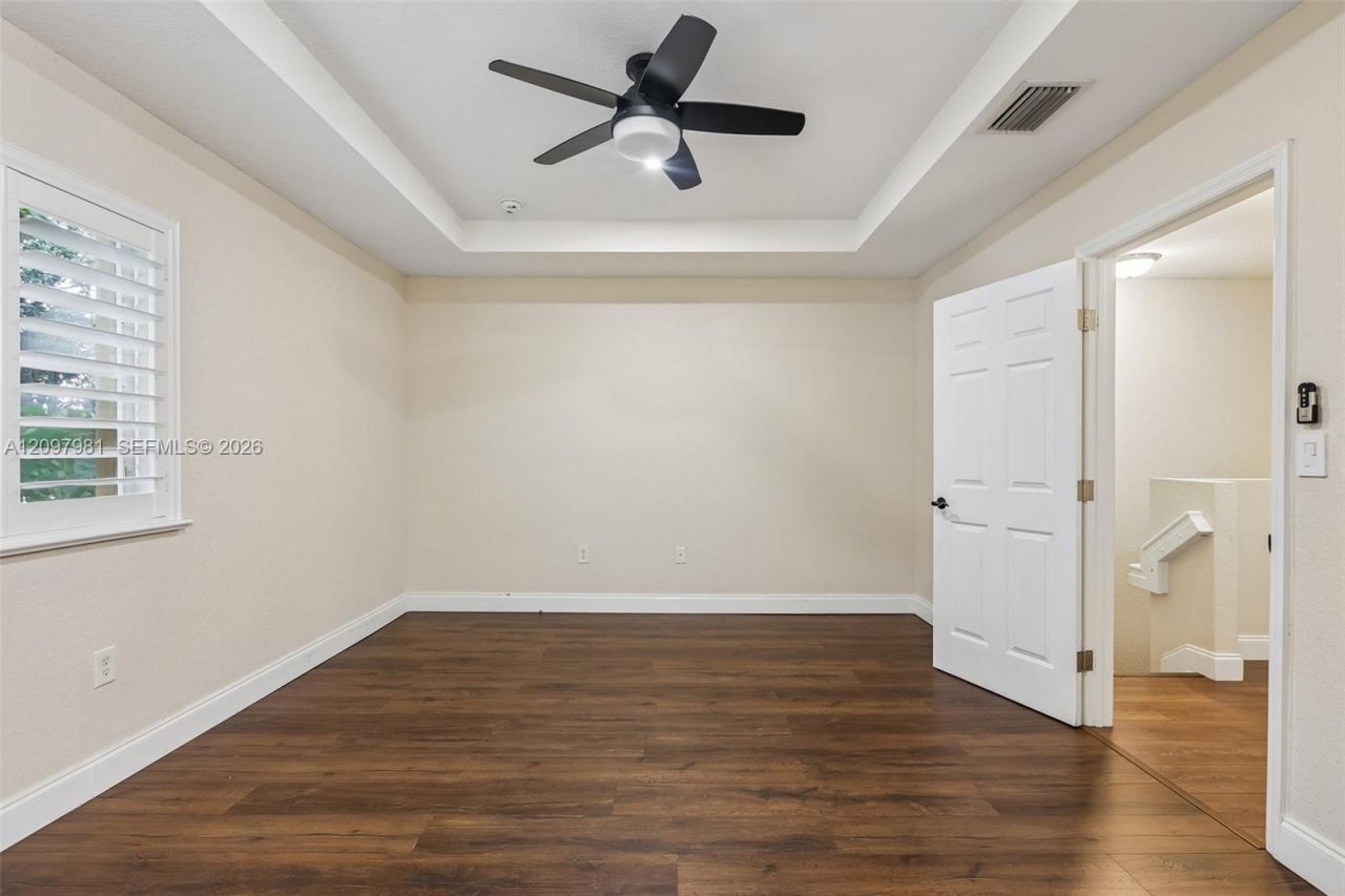 8944 SW 19th St , Unit 907, Miramar, FL 33025 Photo