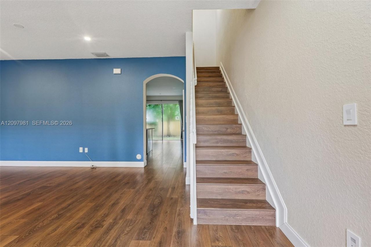 8944 SW 19th St , Unit 907, Miramar, FL 33025 Photo