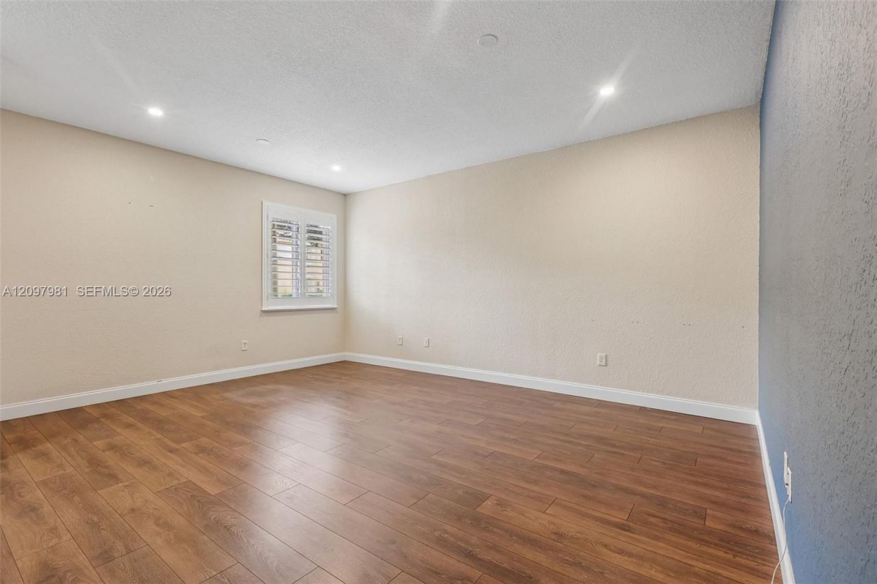 8944 SW 19th St , Unit 907, Miramar, FL 33025 Photo