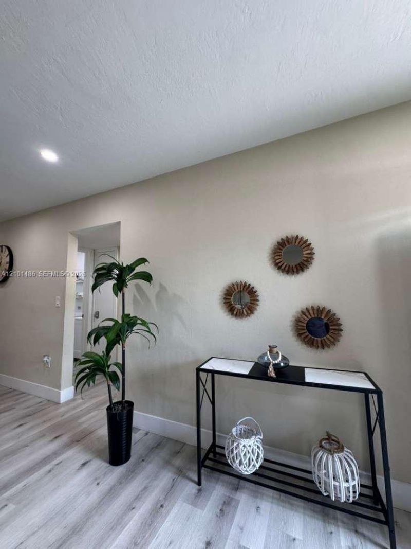 821 NW 173rd Ter , Miami Gardens, FL 33169 Photo