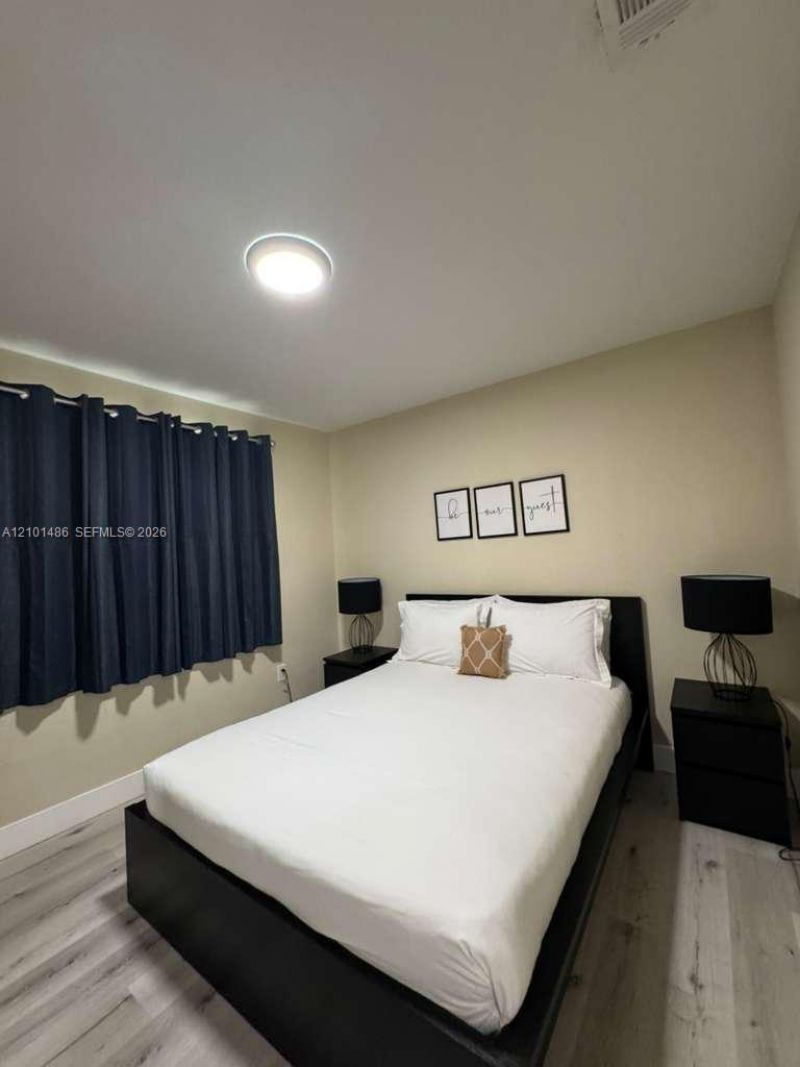 821 NW 173rd Ter , Miami Gardens, FL 33169 Photo