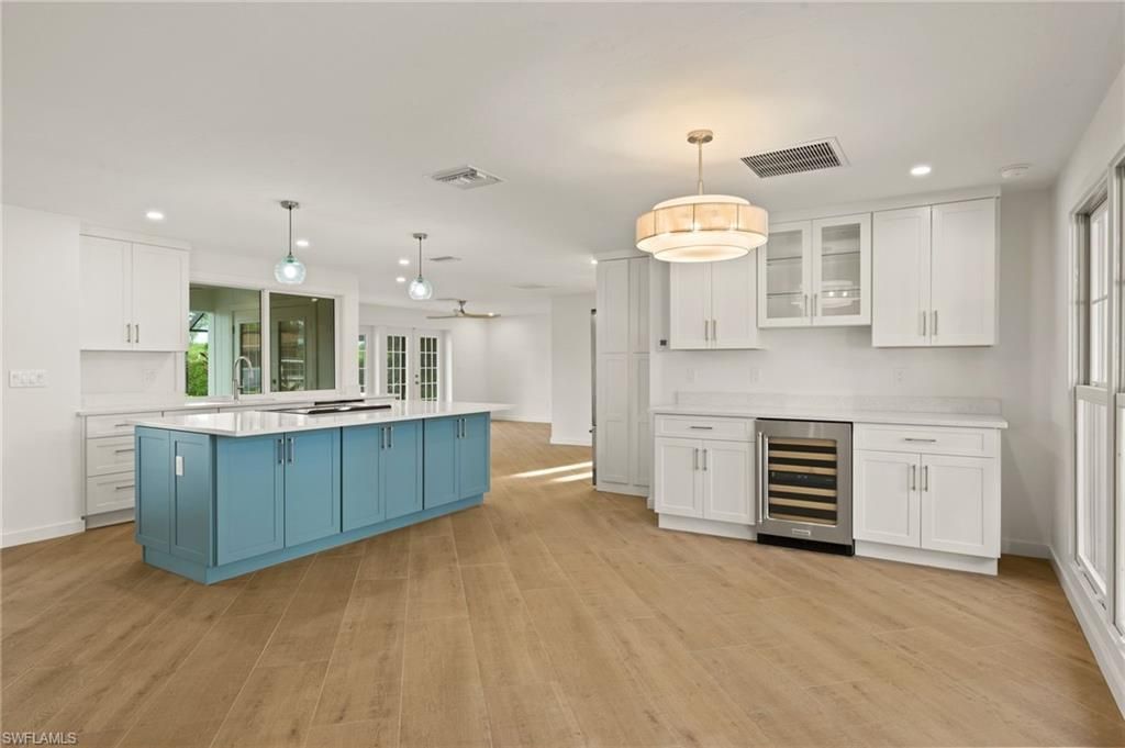 2105 Sheepshead Dr , Naples, FL 34102 Photo