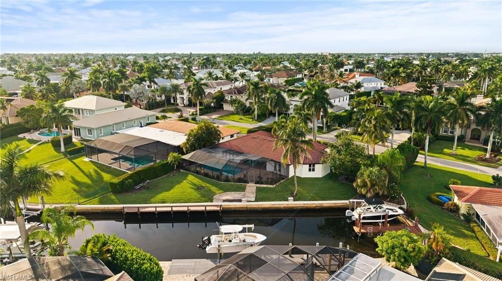 2105 Sheepshead Dr , Naples, FL 34102 Photo