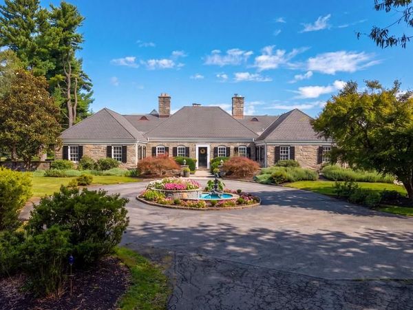 400 CAMPBELL ROAD, GREENVILLE, DE 19807