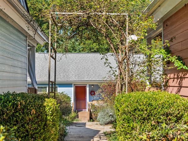 43 Vermont Court , Unit A3, Asheville, NC 28806