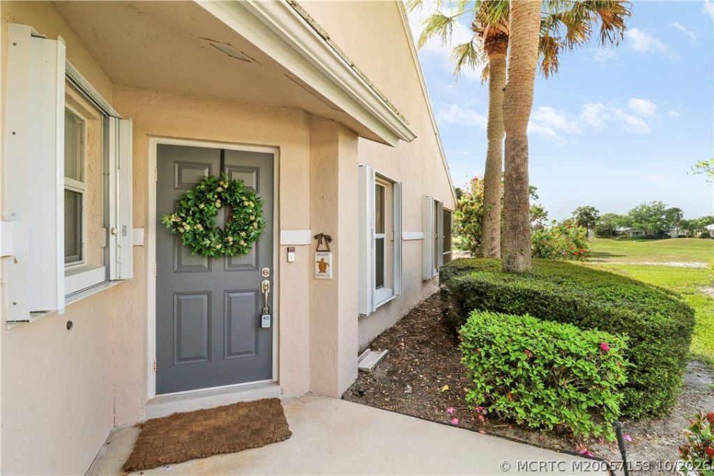 2426 SW Foxpoint Trail, Palm City, FL 34990 Photo