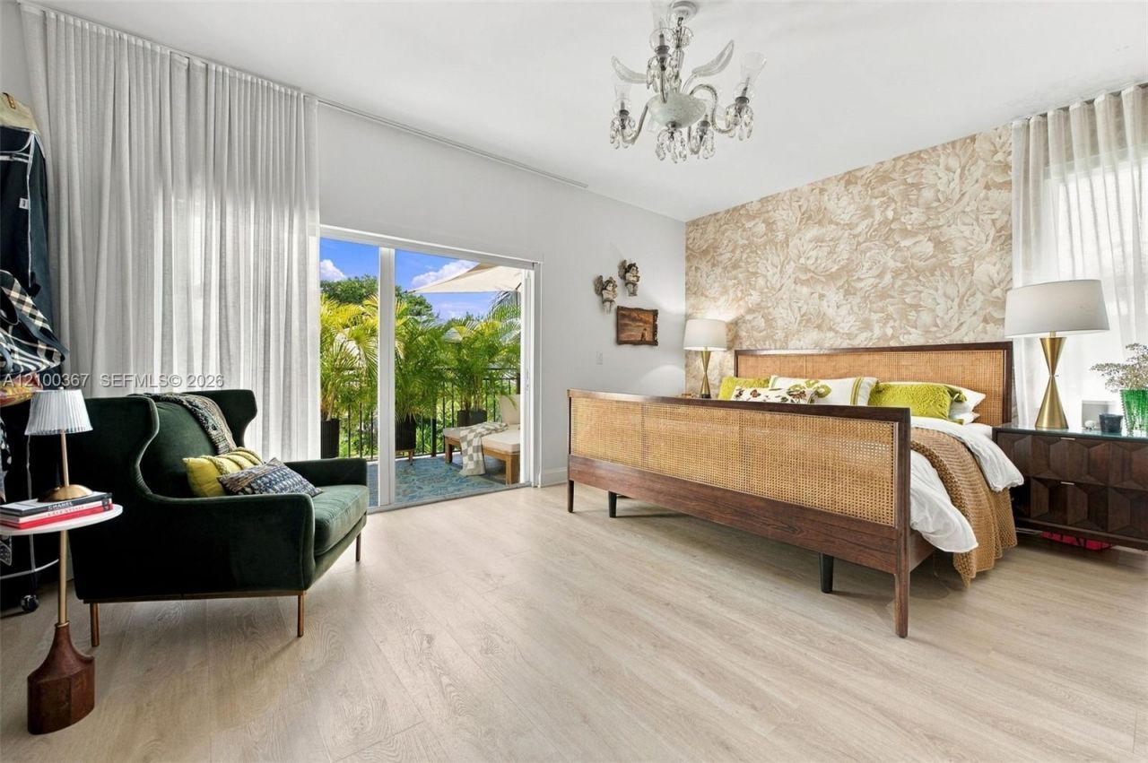 3151 New York St, Unit 3151, Miami, FL 33133 Photo