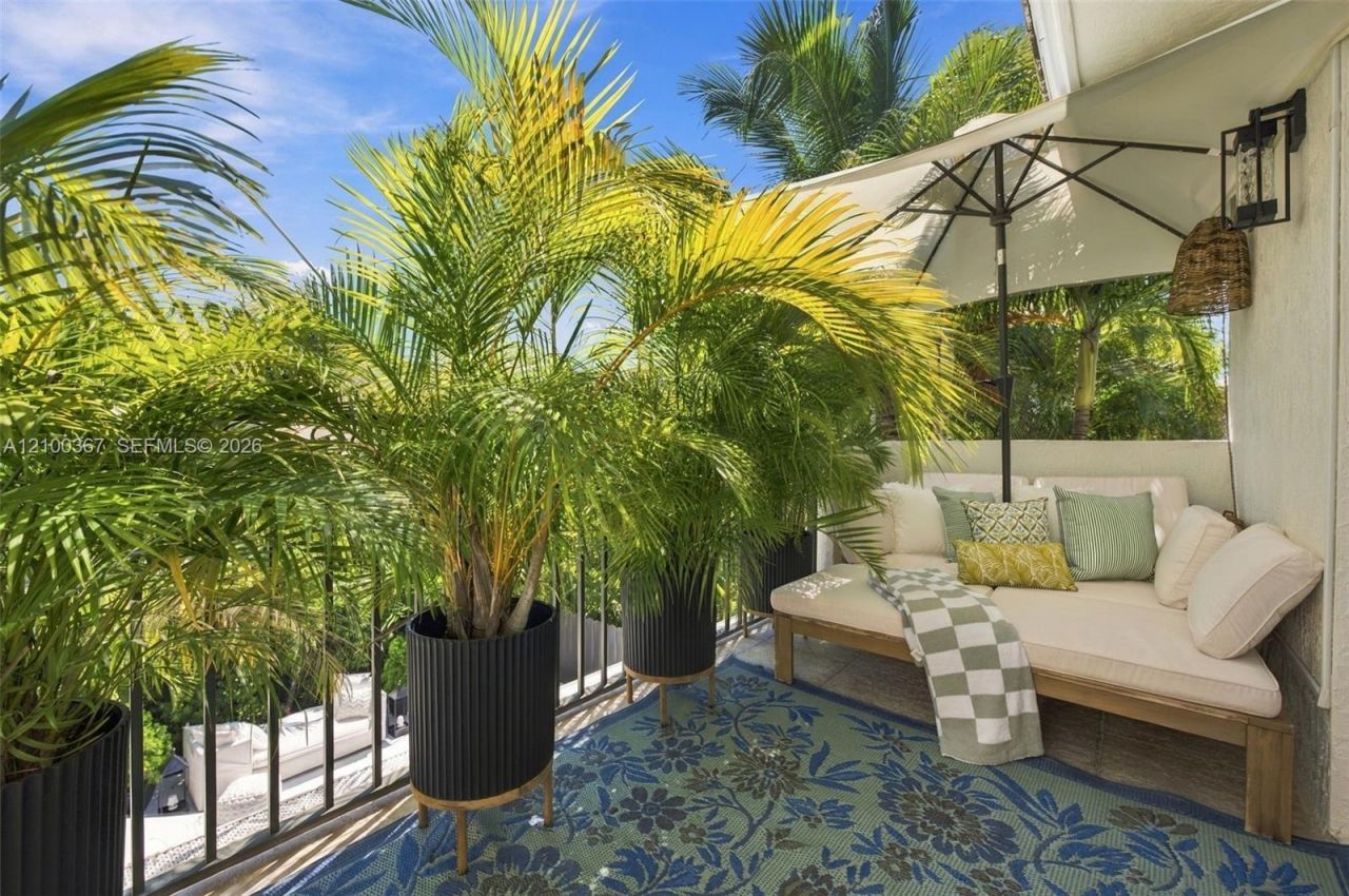 3151 New York St, Unit 3151, Miami, FL 33133 Photo