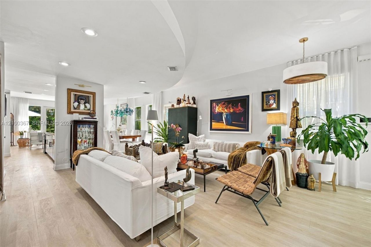 3151 New York St, Unit 3151, Miami, FL 33133 Photo