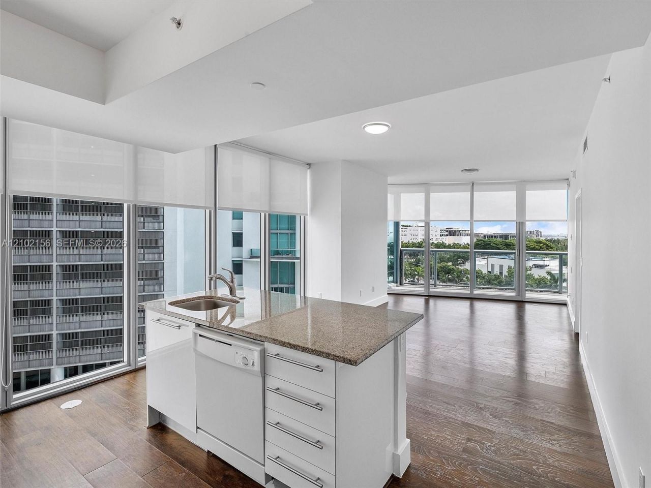 888 Biscayne Blvd , Unit 612, Miami, FL 33132 Photo