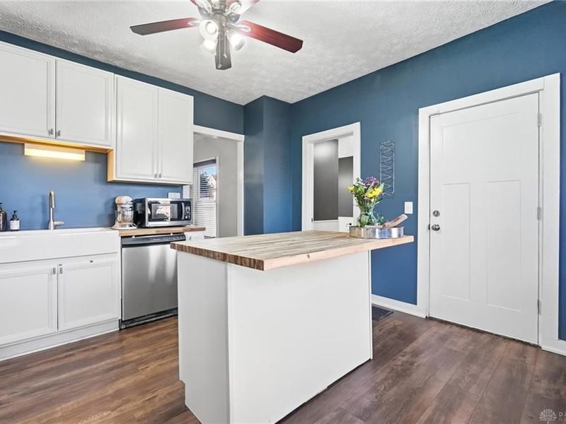 1015 Carlisle, Dayton, OH 45420 Photo 24