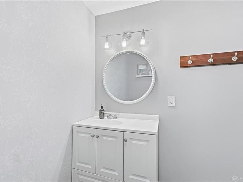 1015 Carlisle, Dayton, OH 45420 Photo 32