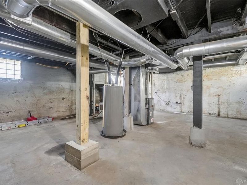 1015 Carlisle, Dayton, OH 45420 Photo 43