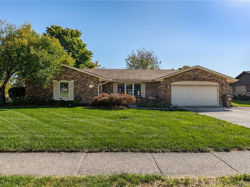 15 Sesame Street, Springboro, OH 45066 Photo 1