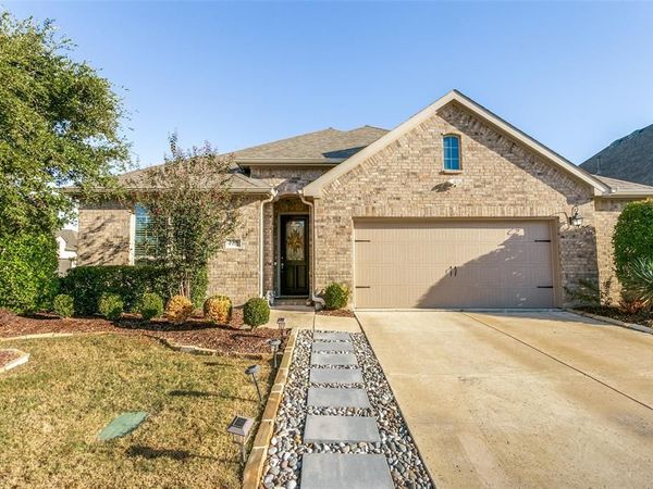 9401 Excursion Drive, Oak Point, TX 75068