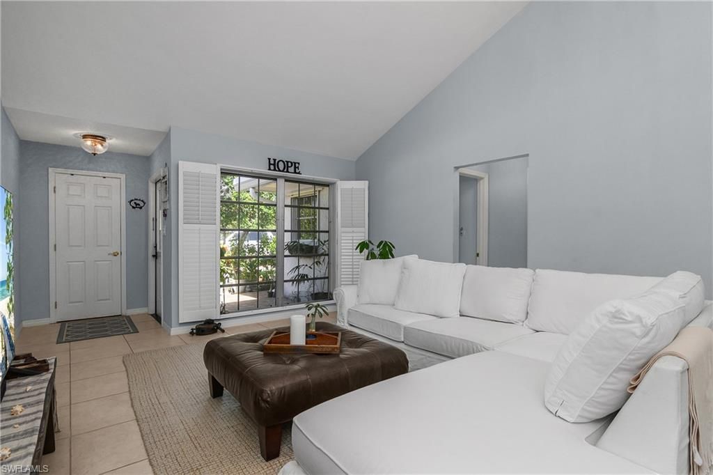 4728 West Blvd , Unit N8, Naples, FL 34103 Photo