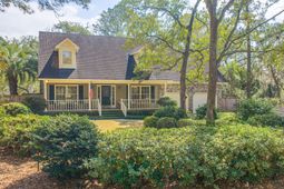 1527 Saint Helenas Point photo 4