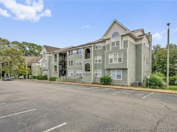 946 Stewarts Creek Drive , Unit 8, Fayetteville, NC 28314