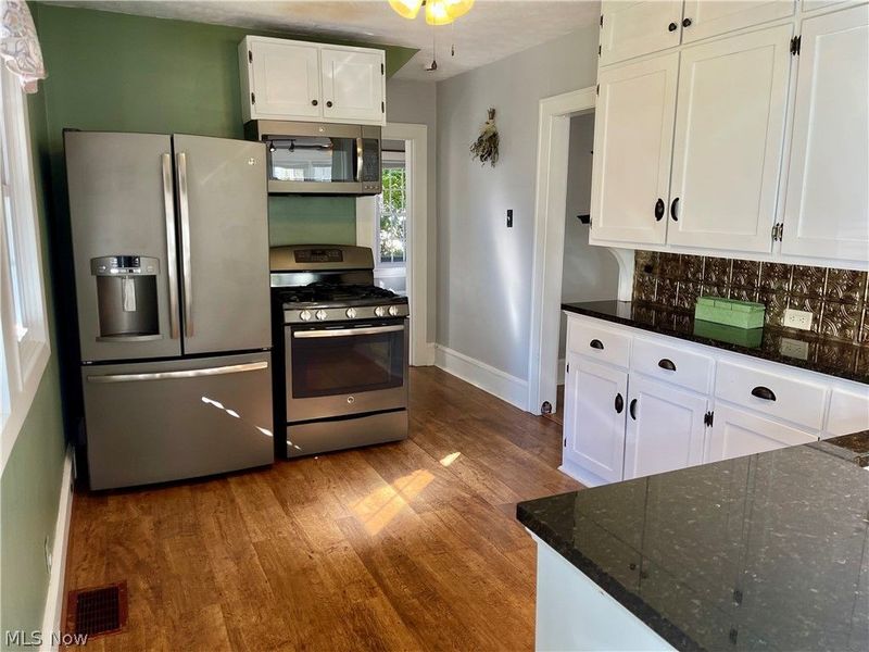 1107 Wooster Road, Millersburg, OH 44654 Photo 13