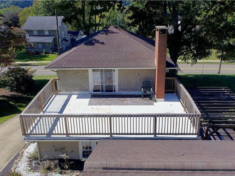 1107 Wooster Road, Millersburg, OH 44654 Photo 4