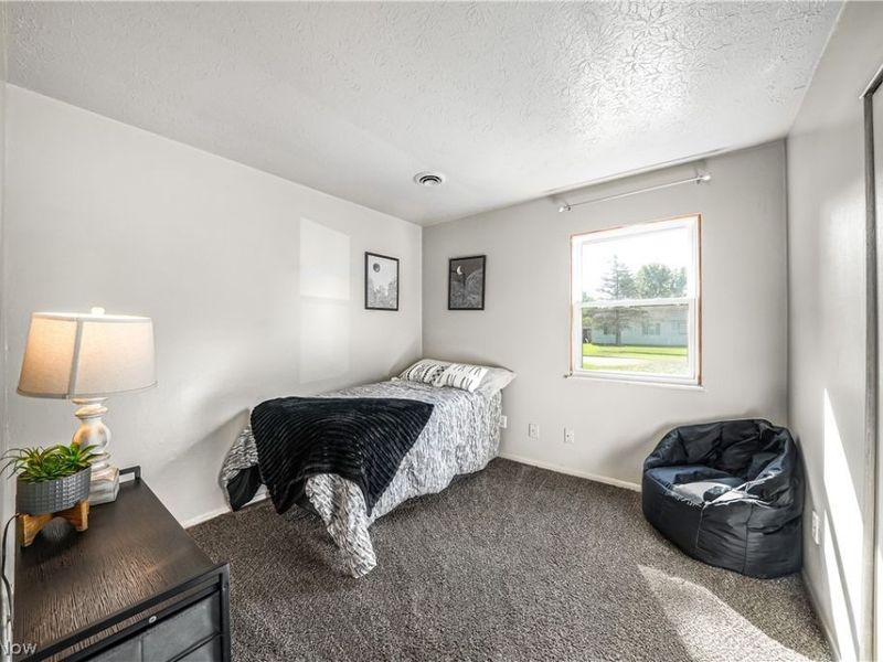 9871 Bright Drive , Windham, OH 44288 Photo 10
