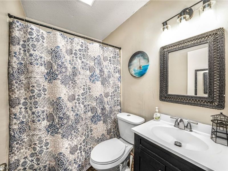 9871 Bright Drive , Windham, OH 44288 Photo 14