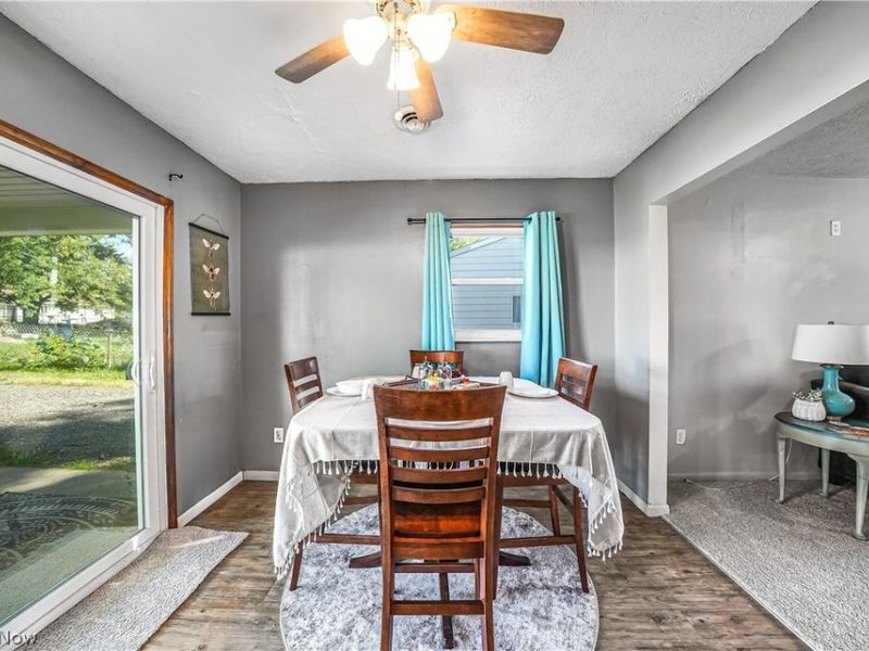 9871 Bright Drive , Windham, OH 44288 Photo 6