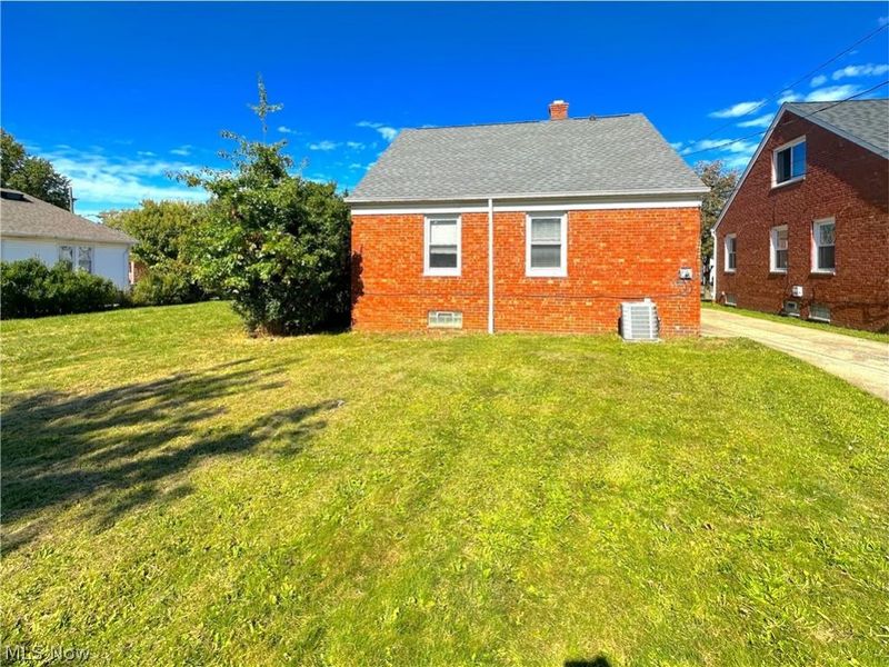 21200 Tracy Avenue, Euclid, OH 44123 Photo 31
