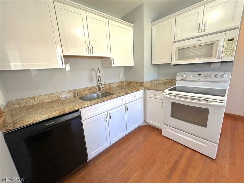 21200 Tracy Avenue, Euclid, OH 44123 Photo 5