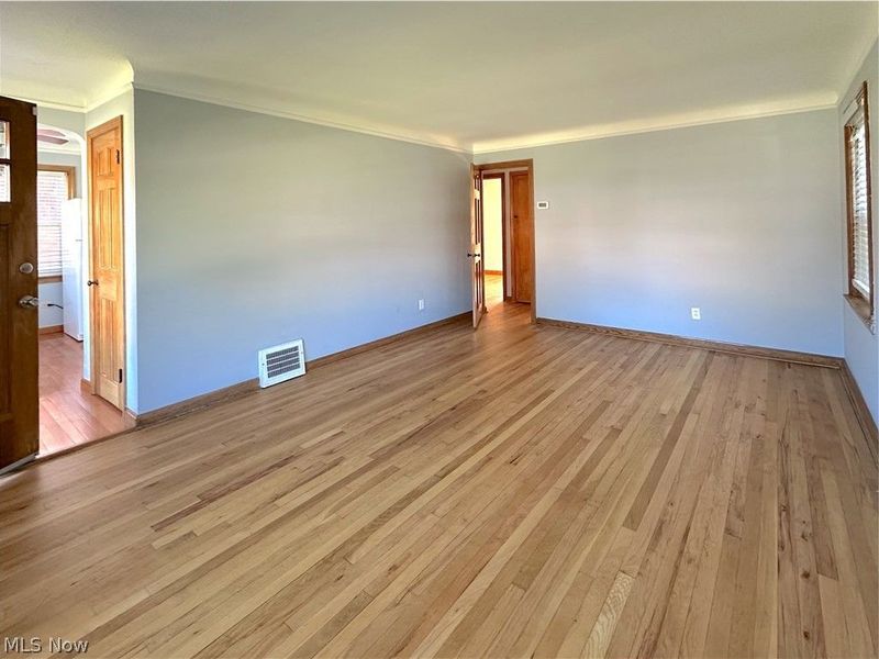 21200 Tracy Avenue, Euclid, OH 44123 Photo 8