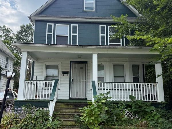 14910 Elm Avenue , East Cleveland, OH 44112