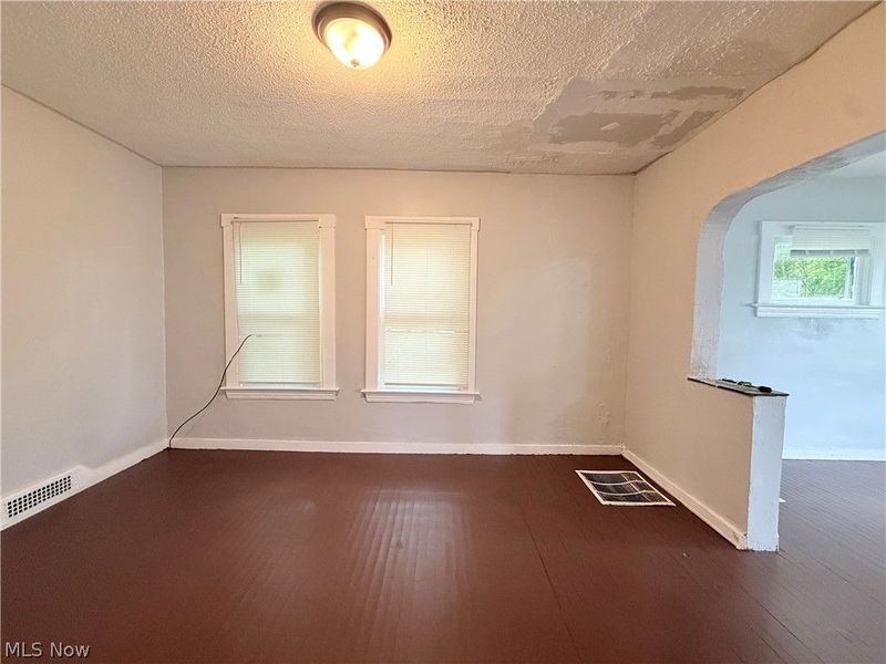 14910 Elm Avenue, East Cleveland, OH 44112 Photo 8