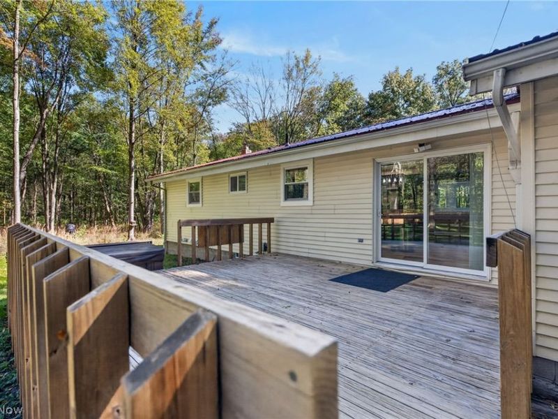 10533 Jones Rd , Diamond, OH 44412 Photo 13