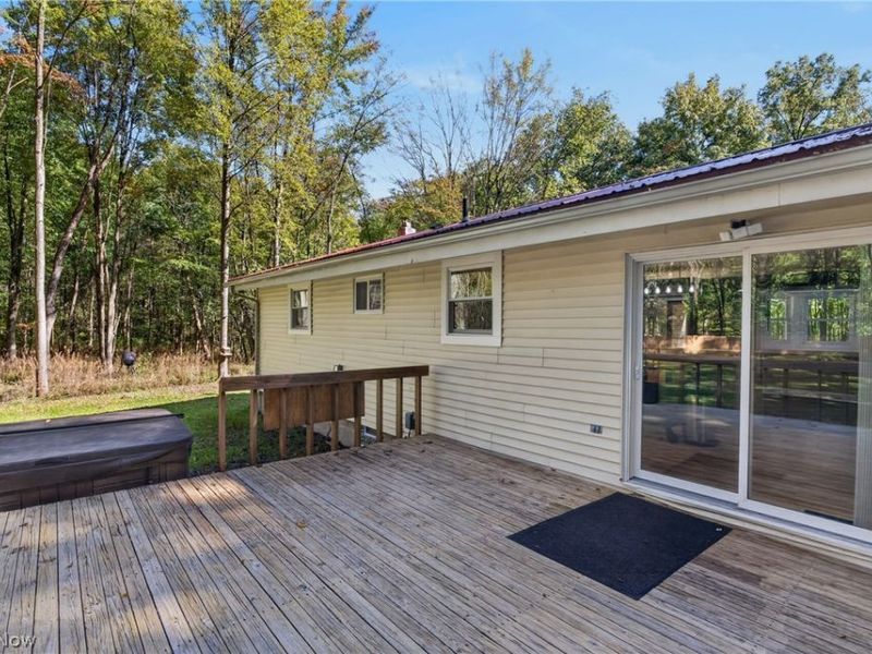10533 Jones Rd , Diamond, OH 44412 Photo 14