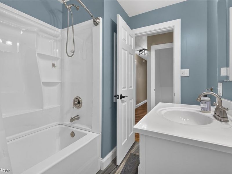 10533 Jones Rd , Diamond, OH 44412 Photo 25
