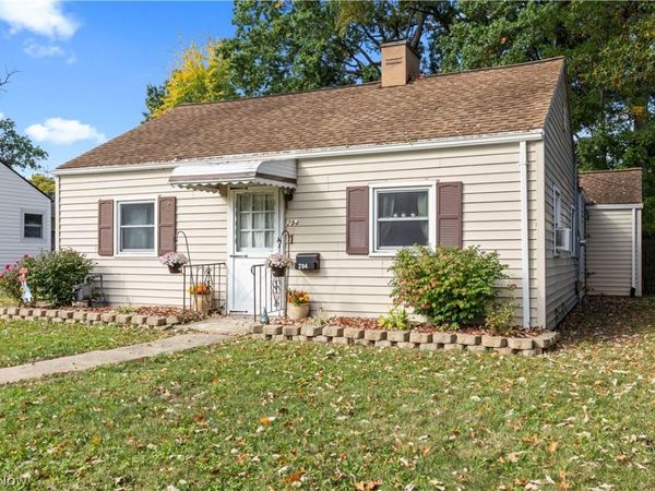 294 Longford Avenue , Elyria, OH 44035