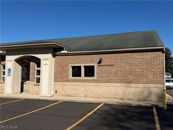 4824 Cleveland Avenue S, Canton, OH 44707