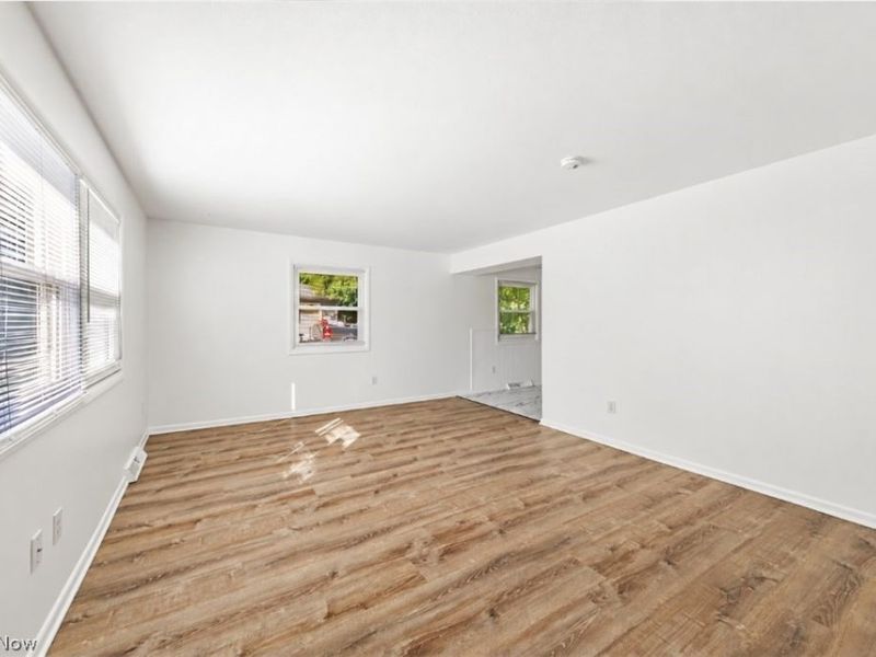 19858 Royalton Road, Strongsville, OH 44149 Photo 14