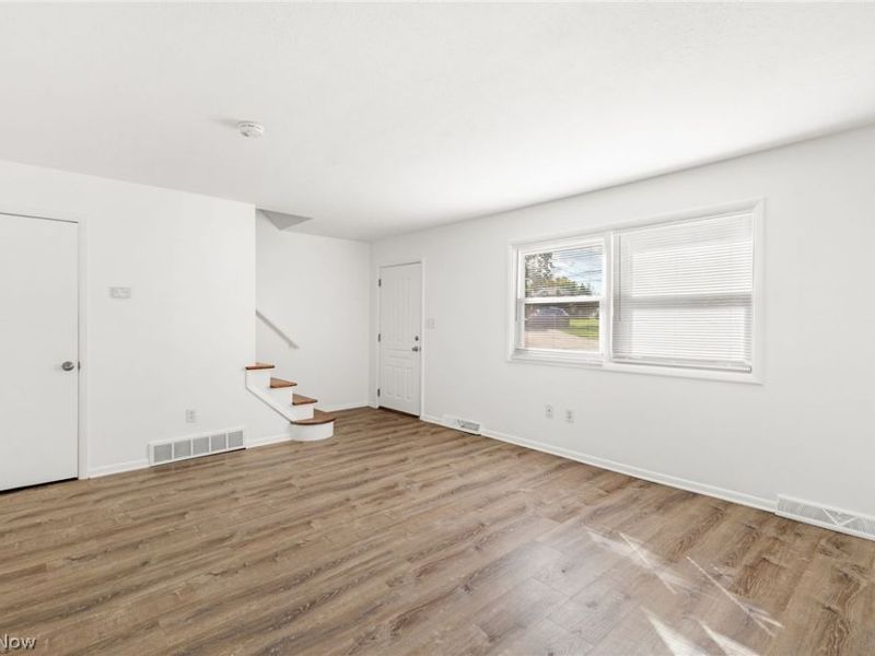19858 Royalton Road, Strongsville, OH 44149 Photo 21