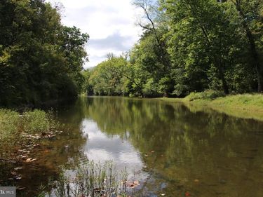 HODGES LANE , WINCHESTER, VA 22603