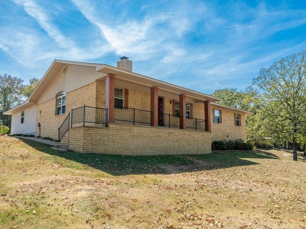 310 S Moore Road , Hot Springs, AR 71913