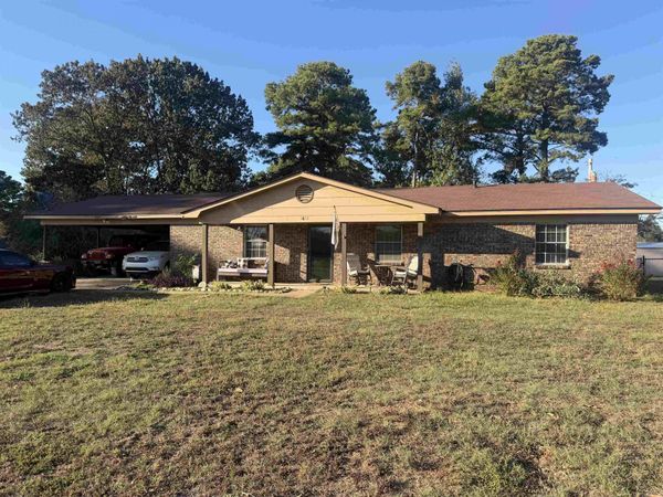 1612 Pinecroft Street , Benton, AR 72019