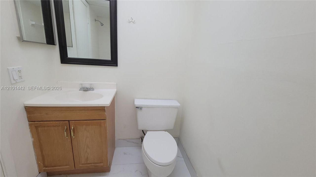 11477 NW 39th Ct , Unit 202-1, Coral Springs, FL 33065 Photo