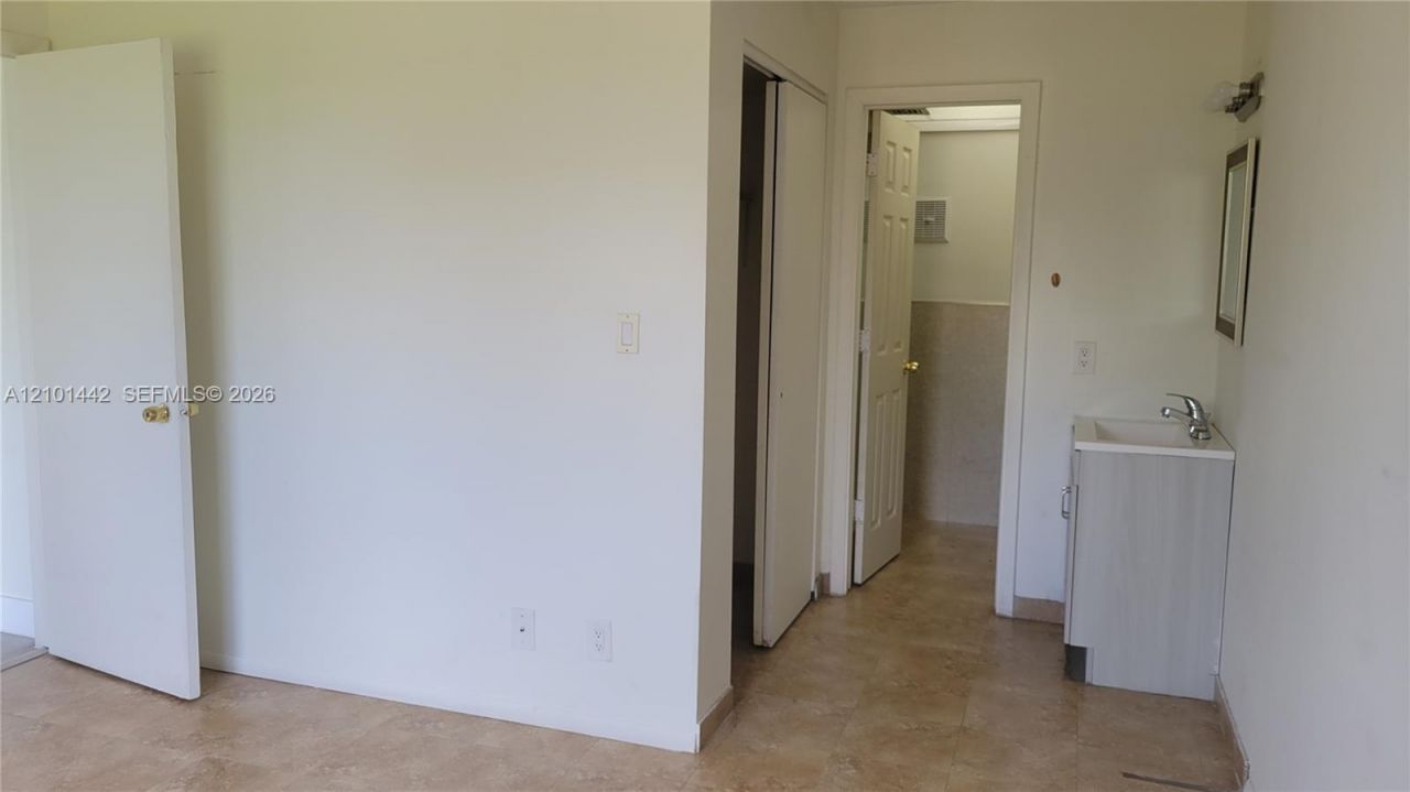 11477 NW 39th Ct , Unit 202-1, Coral Springs, FL 33065 Photo