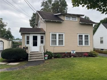 107 Palmer Drive, North Syracuse, NY 13212