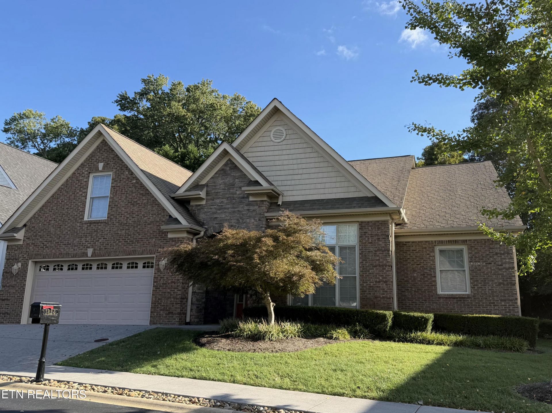 1834 Stone Harbor Way, Knoxville, TN 37922 Main Photo