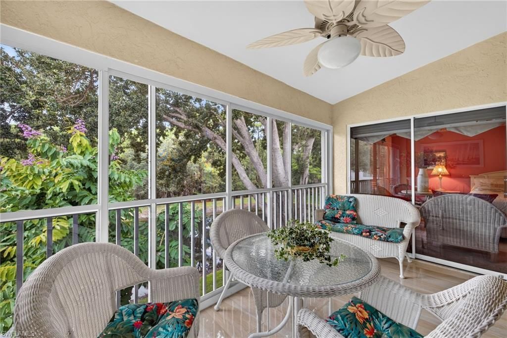 985 Tarpon Cove Dr, Unit 203, Naples, FL 34110 Photo