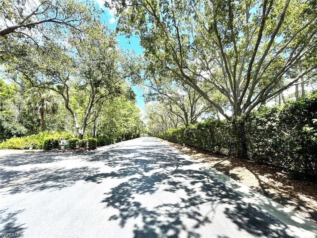 985 Tarpon Cove Dr, Unit 203, Naples, FL 34110 Photo