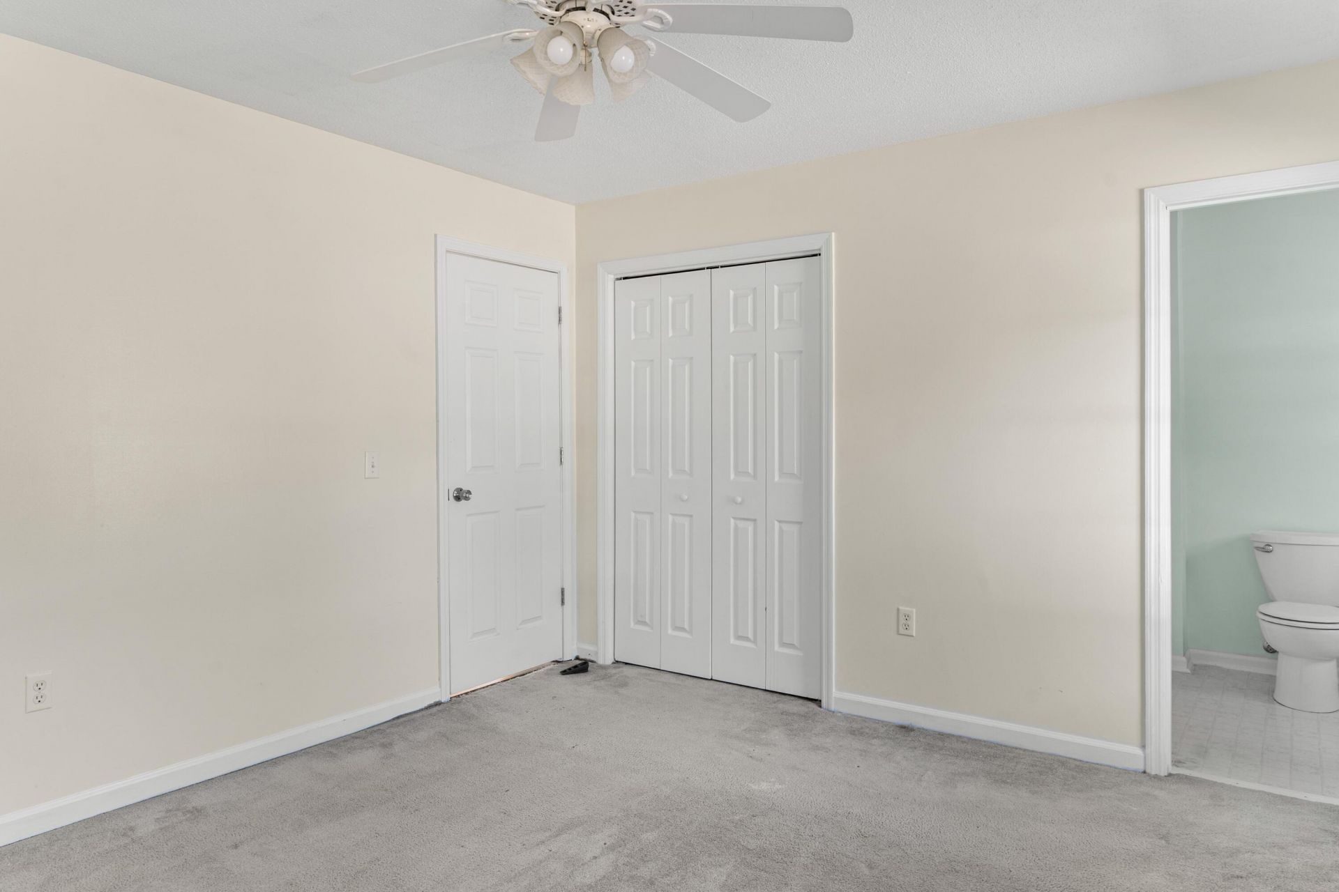 126 Monterey Trail Photo 14